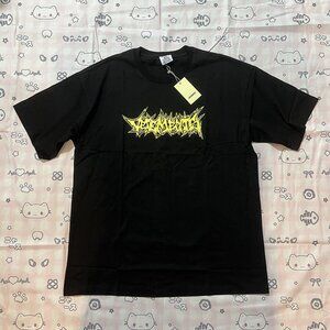 Lightning Bolt Print Short-Sleeved T-Shirt Vetements